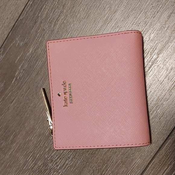 kate spade Handbags - Kate Spade Wallet